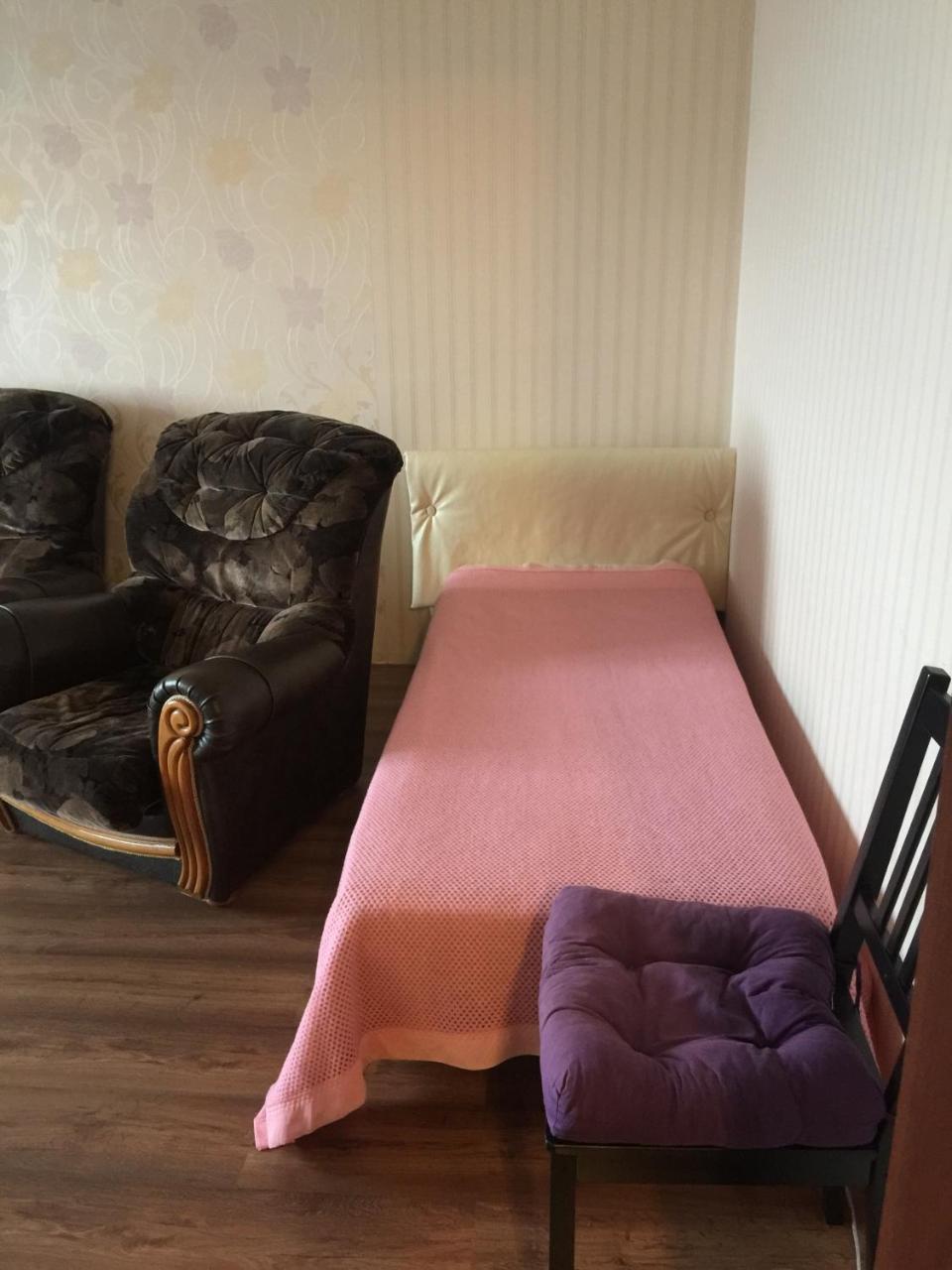 Apart Na Himnaziinoi Naberezhnii Lejlighed Kharkiv Eksteriør billede